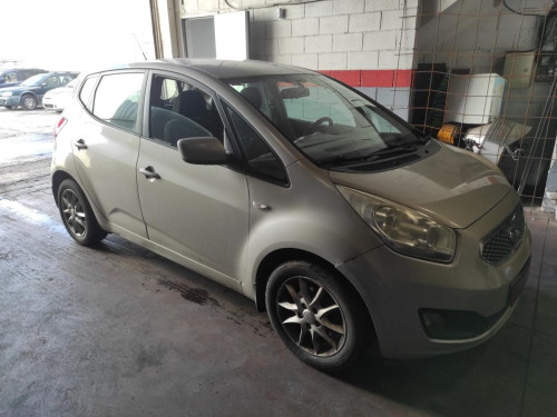 KIA VENGA (YN) — vehículo donante para recambios 