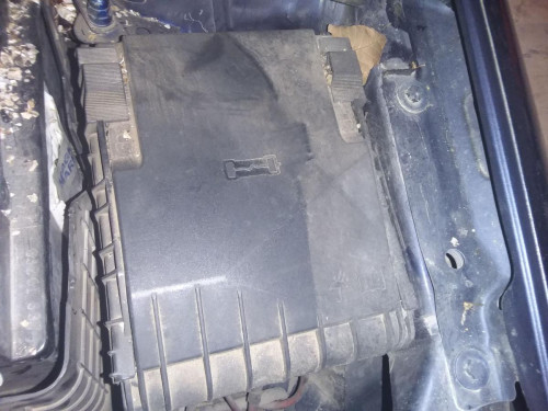 CAJA RELES / FUSIBLES VOLKSWAGEN GOLF V (1K1)(10.2003) 