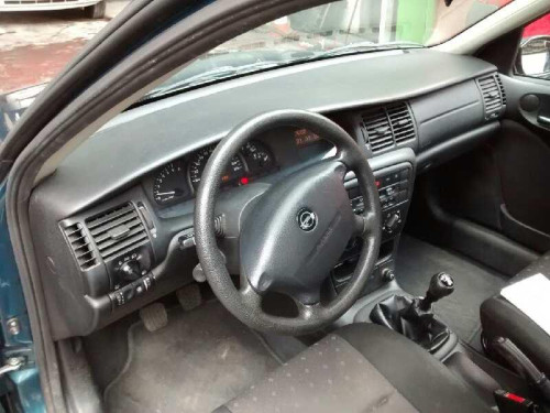  OPEL VECTRA B BERLINA 