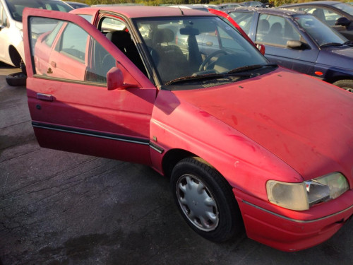  FORD ESCORT BERL./TURNIER 