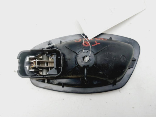 MANETA INTERIOR TRASERA DERECHA Renault MEGANE III BERLINA 5P 