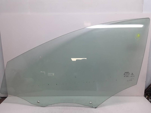 LUNA DELANTERA IZQUIERDA VOLVO V40 