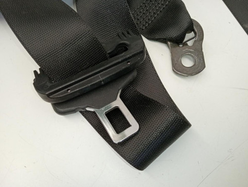  CINTURON SEGURIDAD TRASERO DERECHO Mercedes-Benz CLASE A (BM 169) 