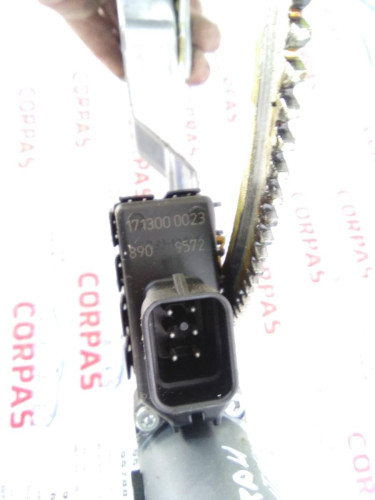 ELEVALUNAS DELANTERO DERECHO OPEL ASTRA H BERLINA 