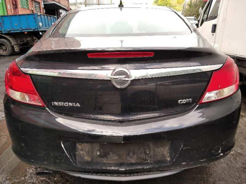  OPEL INSIGNIA BERLINA 