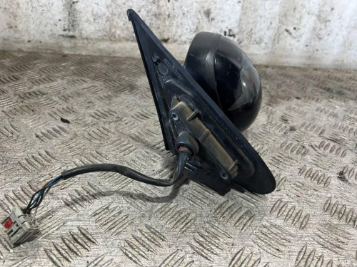 RETROVISOR IZQUIERDO 