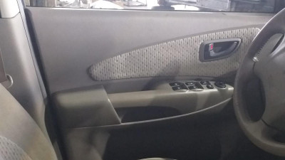 HYUNDAI TUCSON (JM)