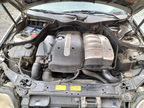  MERCEDES-BENZ CLASE C (BM 203) BERLINA 
