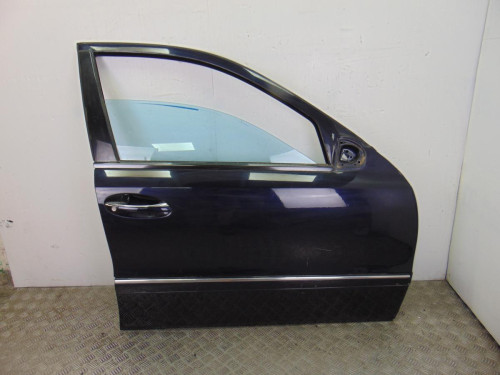 PUERTA DELANTERA DERECHA de segunda mano
