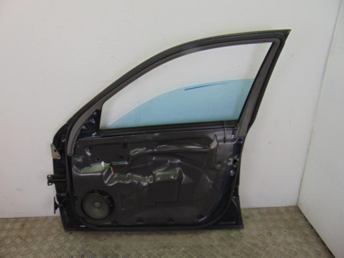 PUERTA DELANTERA DERECHA de segunda mano