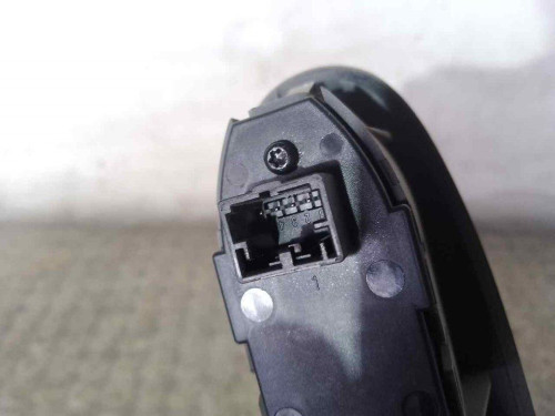 MANDO ELEVALUNAS DELANTERO DERECHO Alfa Romeo 159 (140) 