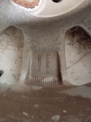 LLANTA, LANCIA, YPSILON (101)