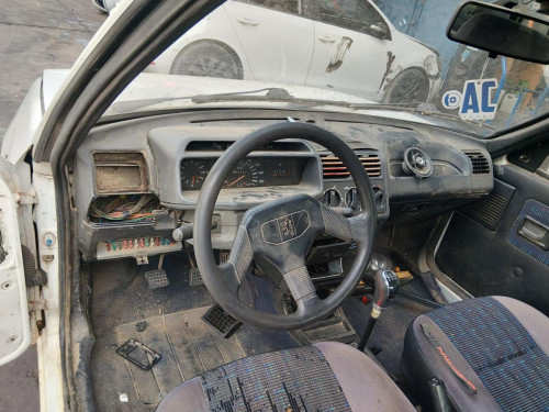  PEUGEOT 205 BERLINA 