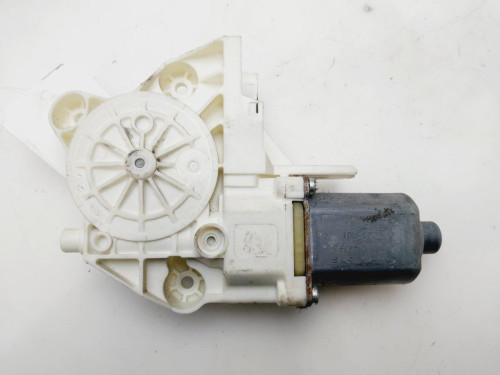 MOTOR ELEVALUNAS DELANTERO IZQUIERDO Ford FOCUS BERLINA (CAP) 