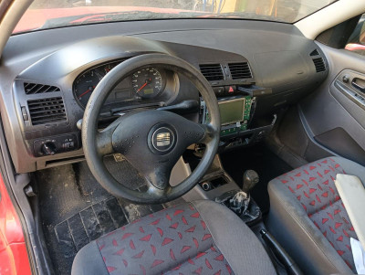 SEAT CORDOBA BERLINA (6K2)