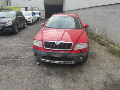 SKODA OCTAVIA COMBI (1Z5)