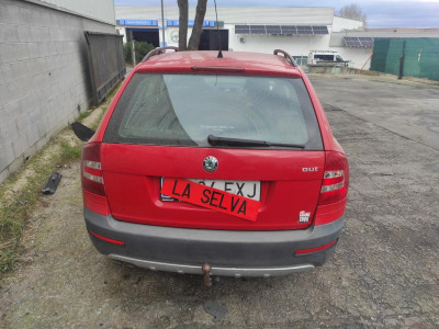 SKODA OCTAVIA COMBI (1Z5)