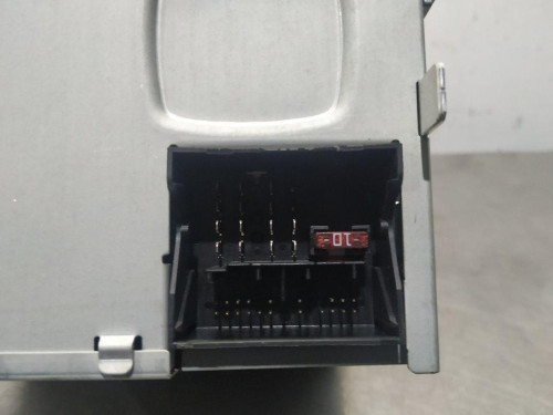 SISTEMA AUDIO / RADIO CD VOLKSWAGEN TOURAN (1T3) 