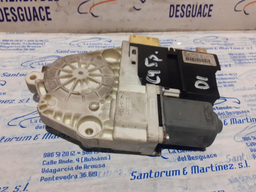  MOTOR ELEVALUNAS DELANTERO IZQUIERDO 