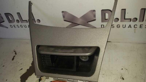 CENICERO BMW SERIE 1 BERLINA (E81/E87) 