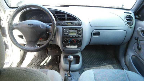  FORD FIESTA COURIER 