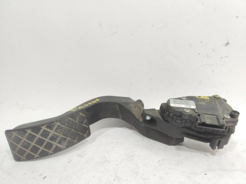 PEDAL ACELERADOR 