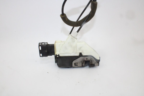 CERRADURA PUERTA DELANTERA DERECHA 