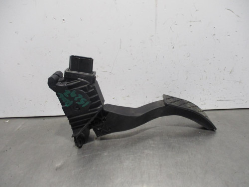 POTENCIOMETRO PEDAL AUDI A3 SEDÁN (8VM) 