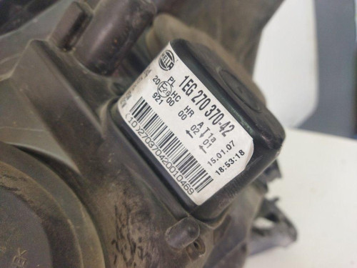 FARO DERECHO OPEL ASTRA H BERLINA 