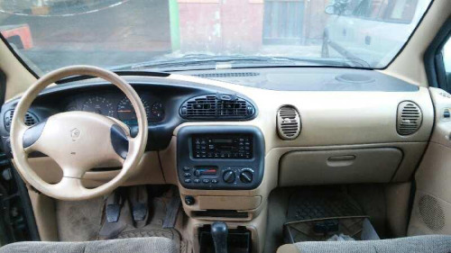  CHRYSLER VOYAGER GS 
