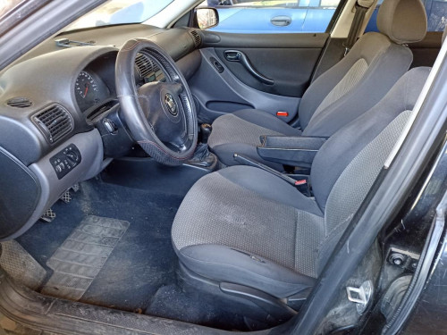  SEAT TOLEDO (1M2) 