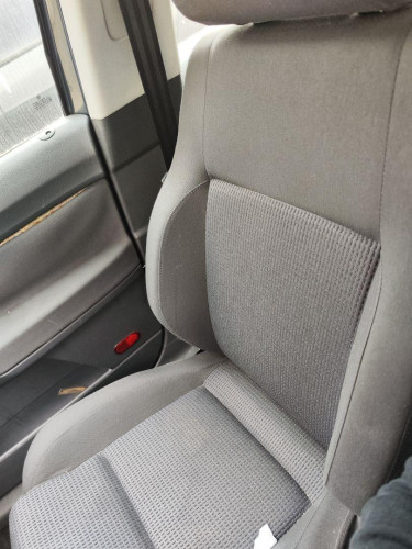 ASIENTO DELANTERO DERECHO Volkswagen POLO IV (9N1) 