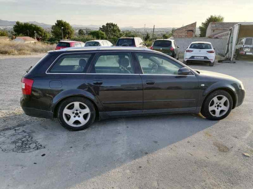AUDI A4 AVANT (8E) — Donor Vehicle for Used Parts 