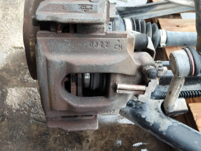 PINZA DE FRENO TRASERA DERECHA, VOLKSWAGEN, TOUAREG (7LA)