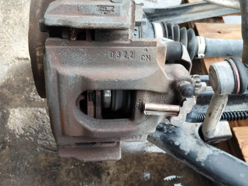 PINZA DE FRENO TRASERA DERECHA Volkswagen TOUAREG (7LA) 