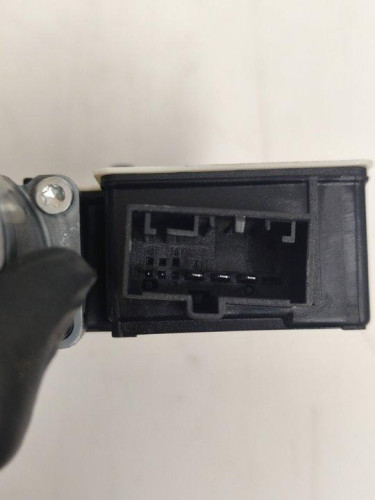  MOTOR ELEVALUNAS TRASERO DERECHO SEAT IBIZA (KJ1) 