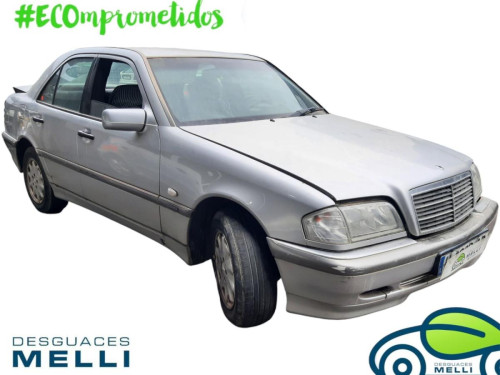  MERCEDES-BENZ CLASE C (BM 202) BERLINA 
