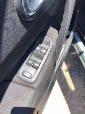 MANDO ELEVALUNAS DELANTERO IZQUIERDO, RENAULT, MEGANE II BERLINA 5P