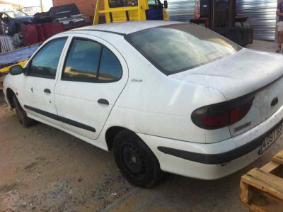 RENAULT MEGANE I CLASSIC (LA0)