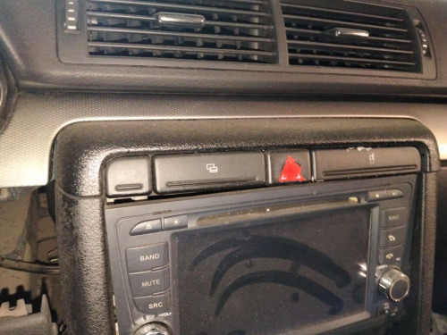 WARNING AUDI A4 BERLINA (8E) 