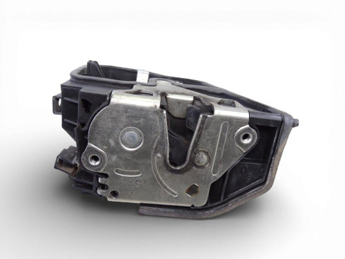 CERRADURA PUERTA DELANTERA DERECHA de segunda mano