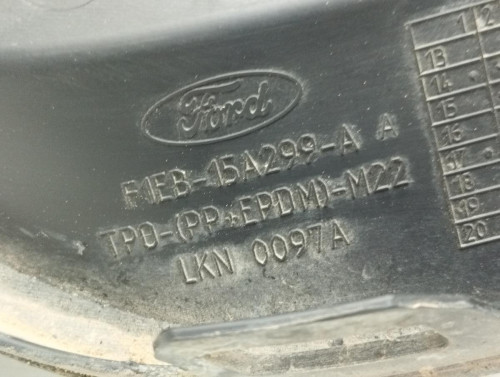NO IDENTIFICADO Ford FOCUS BERLINA (CEW) 