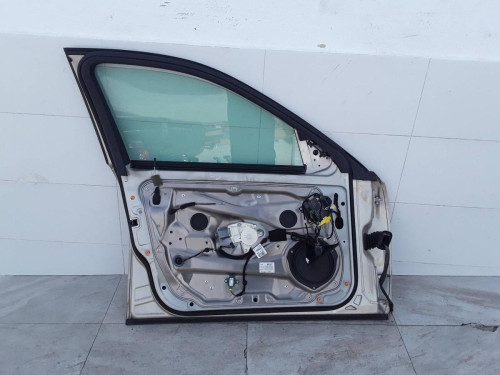 PUERTA DELANTERA IZQUIERDA MERCEDES-BENZ CLASE C (BM 204) BERLINA 
