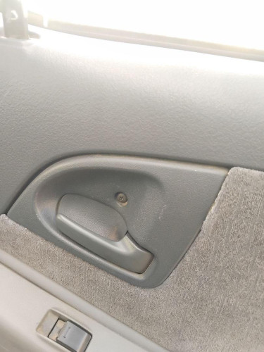 MANETA INTERIOR TRASERA DERECHA Toyota Yaris Verso (NCP2/NLP2)(1999->) Toyota Yaris Verso (NCP2/NLP2)(1999->) 