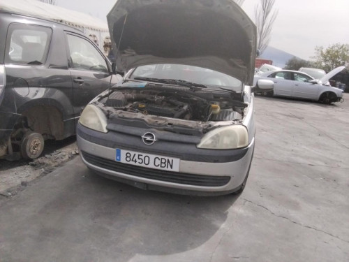 OPEL CORSA C — vehículo donante para recambios 