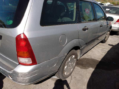 FORD FOCUS BERLINA (CAK)