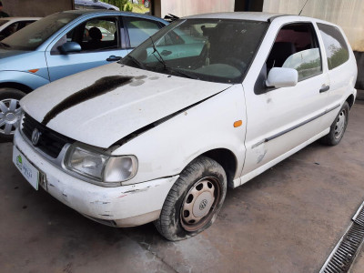VOLKSWAGEN POLO III (6N1)