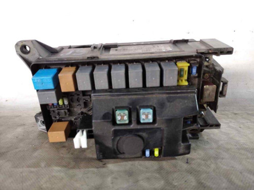 CAJA RELES / FUSIBLES KIA SORENTO (BL) 