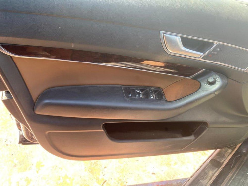  AUDI A6 BERLINA (4F2) 