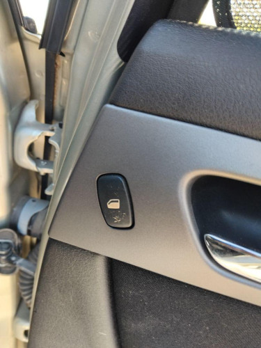 MANDO ELEVALUNAS TRASERO DERECHO Peugeot 407 (2004->) Peugeot 407 (2004->) 